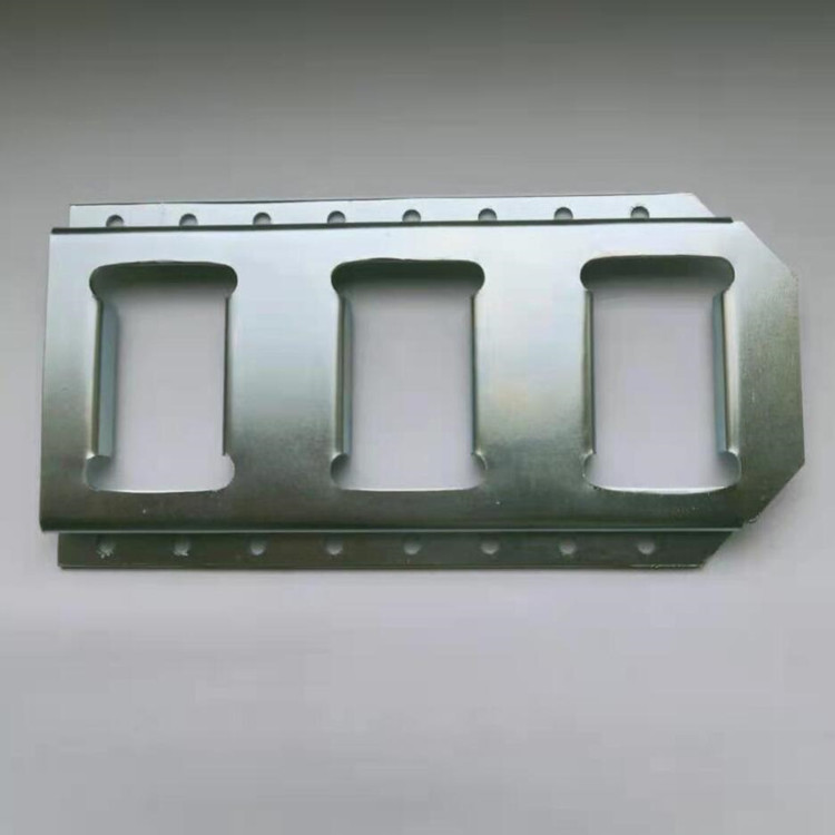  五金衝（chōng）壓件模具總裝圖中（zhōng）的標題欄和明細欄包含什麽內容（róng）