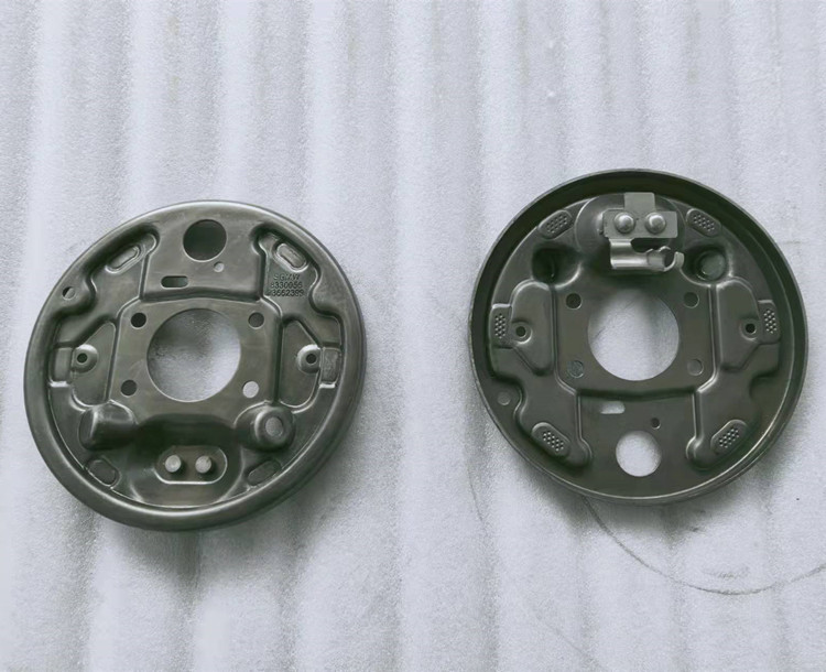 加工五金衝壓件所用模（mó）具各（gè）有什麽（me）特點